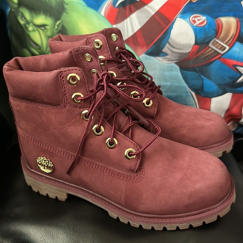 Timberlands - Picture 3 of 5